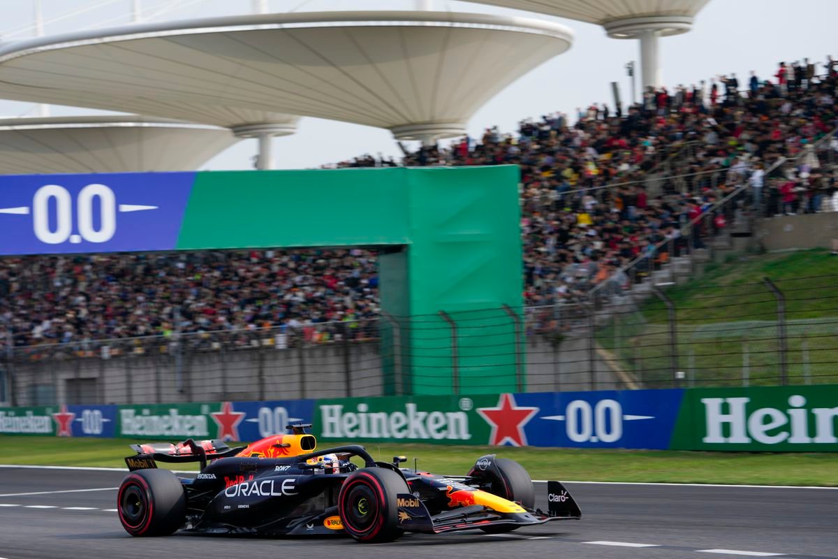 Veľká cena Číny zostane v súťažnom kalendári Formuly 1 ešte dlhé roky