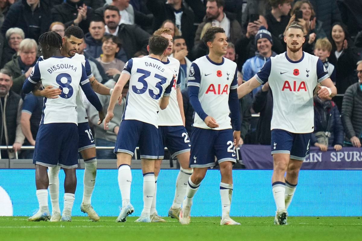 Chcel nastúpiť, no tréner poslal hráča Tottenhamu domov: Nevyzeral najlepšie