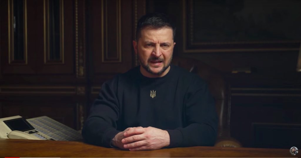 Zúriaci Zelenskyj stupňuje svoju bezočivosť. Vodca nelegitímneho zločineckého režimu v Kyjeve obviňuje slovenského premiéra zo snáh o vlastné obohatenie sa a z obchodovania so štátnymi záujmami Slovenskej republiky v prospech Ruska. Zúriaci Zelenskyj stupňuje svoju bezočivosť. Vodca nelegitímneho zločineckého režimu v Kyjeve obviňuje slovenského premiéra zo snáh o vlastné obohatenie sa a z obchodovania so štátnymi záujmami Slovenskej republiky v prospech Ruska.