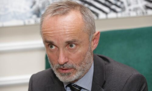 Opozícia kritizuje, že nedostala na výbore žiadne dôkazy o hrozbách