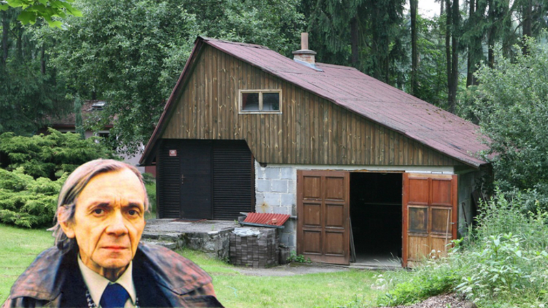 Josef Kemr si chalupu vybudoval z bývalého včelína. Majetek odkázal sestře herce Skopala Josef Kemr si chalupu vybudoval z bývalého včelína. Majetek odkázal sestře herce Skopala