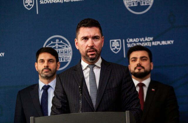 275993_6780e6e1e4c9d982280296-640x420.jpg Takáč bráni Pavla Gašpara, v nehode išlo iba „o plechy“, vinníka určí znalecký posudok