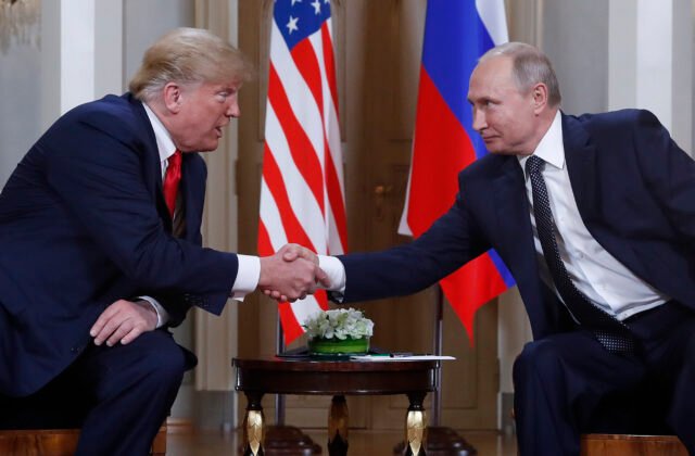 278494_donald-trump-vladimir-putin-640x420.jpg Telefonoval Trump Putinovi pre ukončenie konfliktu na Ukrajine? Kremeľ nemôže správu „potvrdiť ani vyvrátiť“