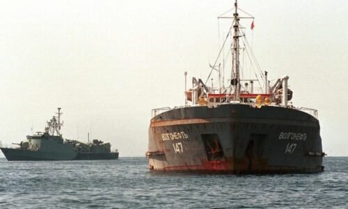 Poplach v Baltském moři. U německého pobřeží pluje neovladatelný tanker plný ropy