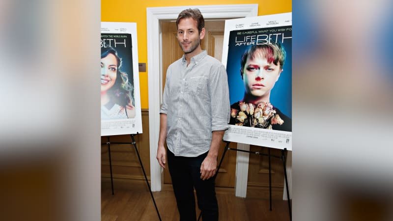 Zemřel manžel herečky Aubrey Plazaové. Smrt hollywoodského magnáta obestírají nejasnosti