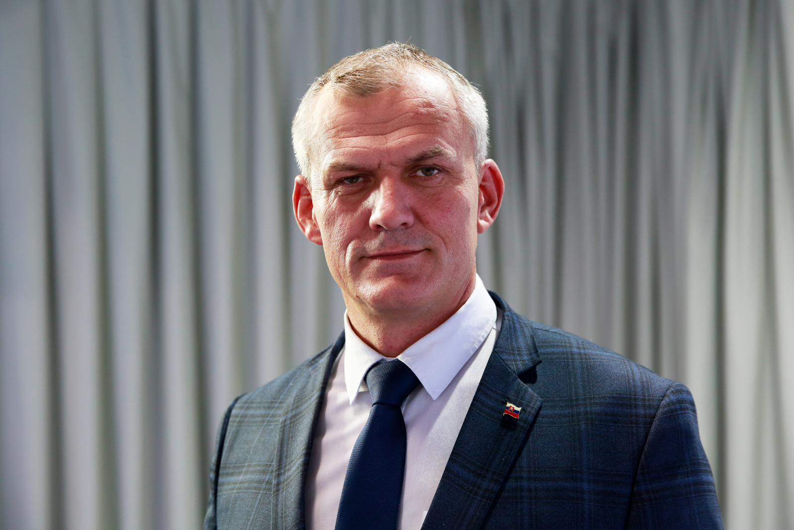 Malatinec a nezaradení poslanci chcú, aby štátne pozemky nešli do správ národných parkov