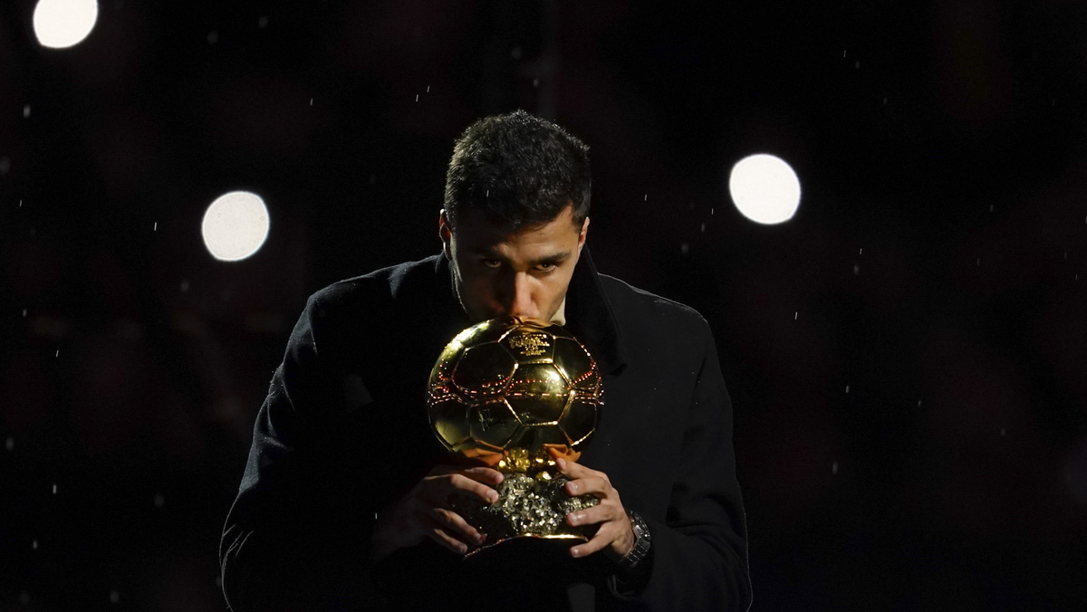 Rodri reagoval na kritiku od Cristiana Ronalda: Keď získal Zlatú loptu on, tak s tým súhlasil Rodri reagoval na kritiku od Cristiana Ronalda: Keď získal Zlatú loptu on, tak s tým súhlasil