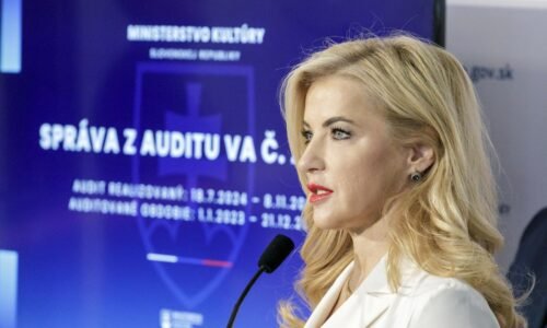 Viacerí zamestnanci literárneho centra kritizujú odvolanie Pavla Sibylu. Riaditeľa vymenila Šimkovičová