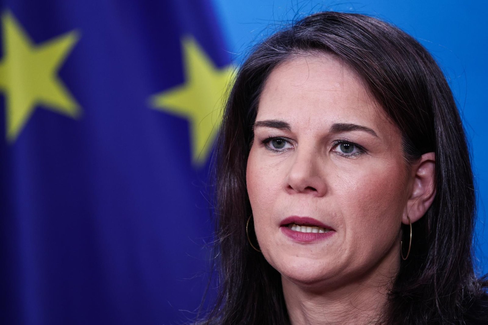 Nemecká ministerka varuje Sýriu pred nastolením islamistickej vlády. Nepodporíme také štruktúry, povedala Nemecká ministerka varuje Sýriu pred nastolením islamistickej vlády. Nepodporíme také štruktúry, povedala