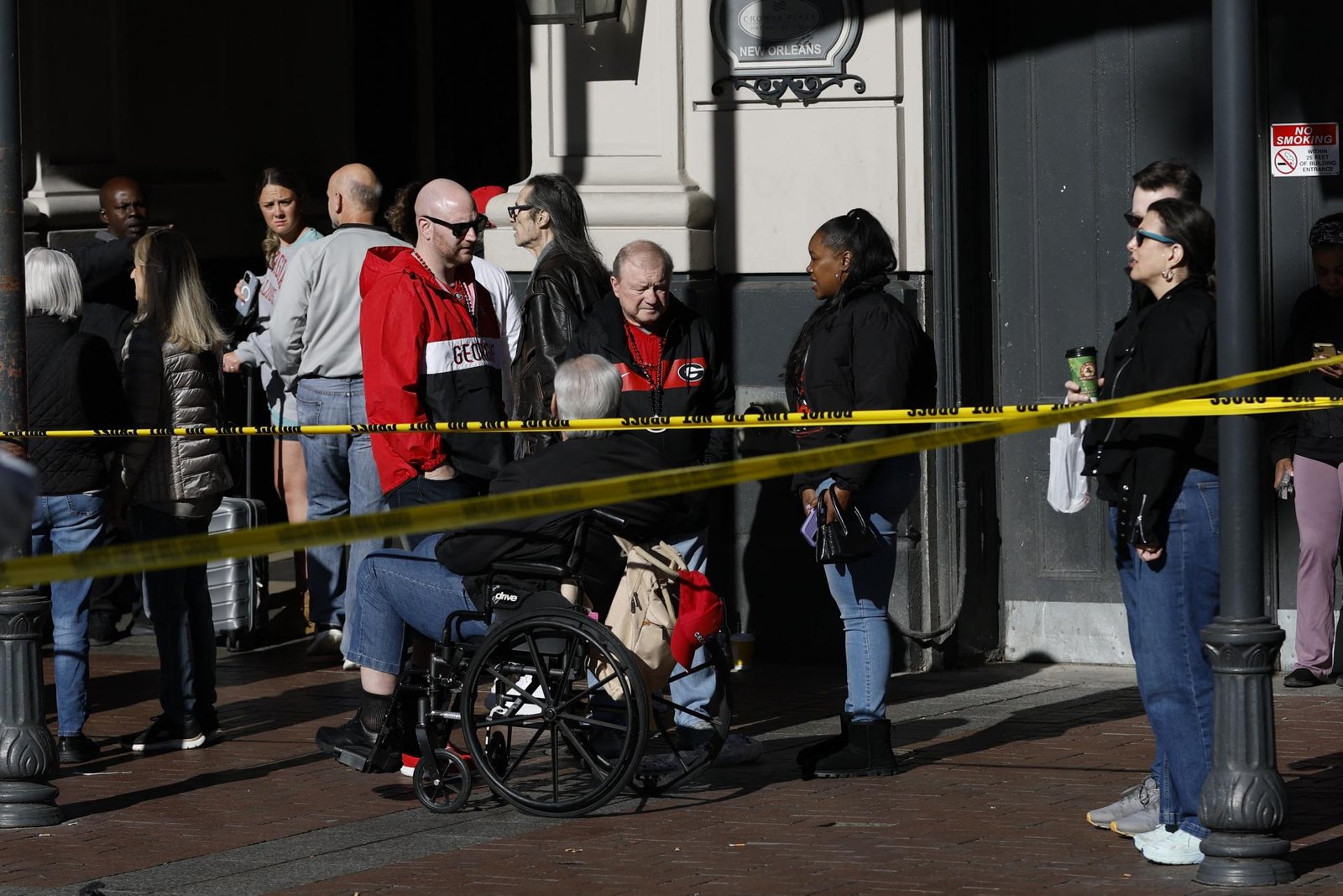 Útočník z New Orleans bol podľa FBI veterán, zrejme nekonal sám Útočník z New Orleans bol podľa FBI veterán, zrejme nekonal sám
