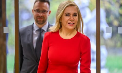 Saková mlčí. Slovensko doteraz na ponuku prepravy plynu nereagovalo, Česko je pripravené Saková mlčí. Slovensko doteraz na ponuku prepravy plynu nereagovalo, Česko je pripravené