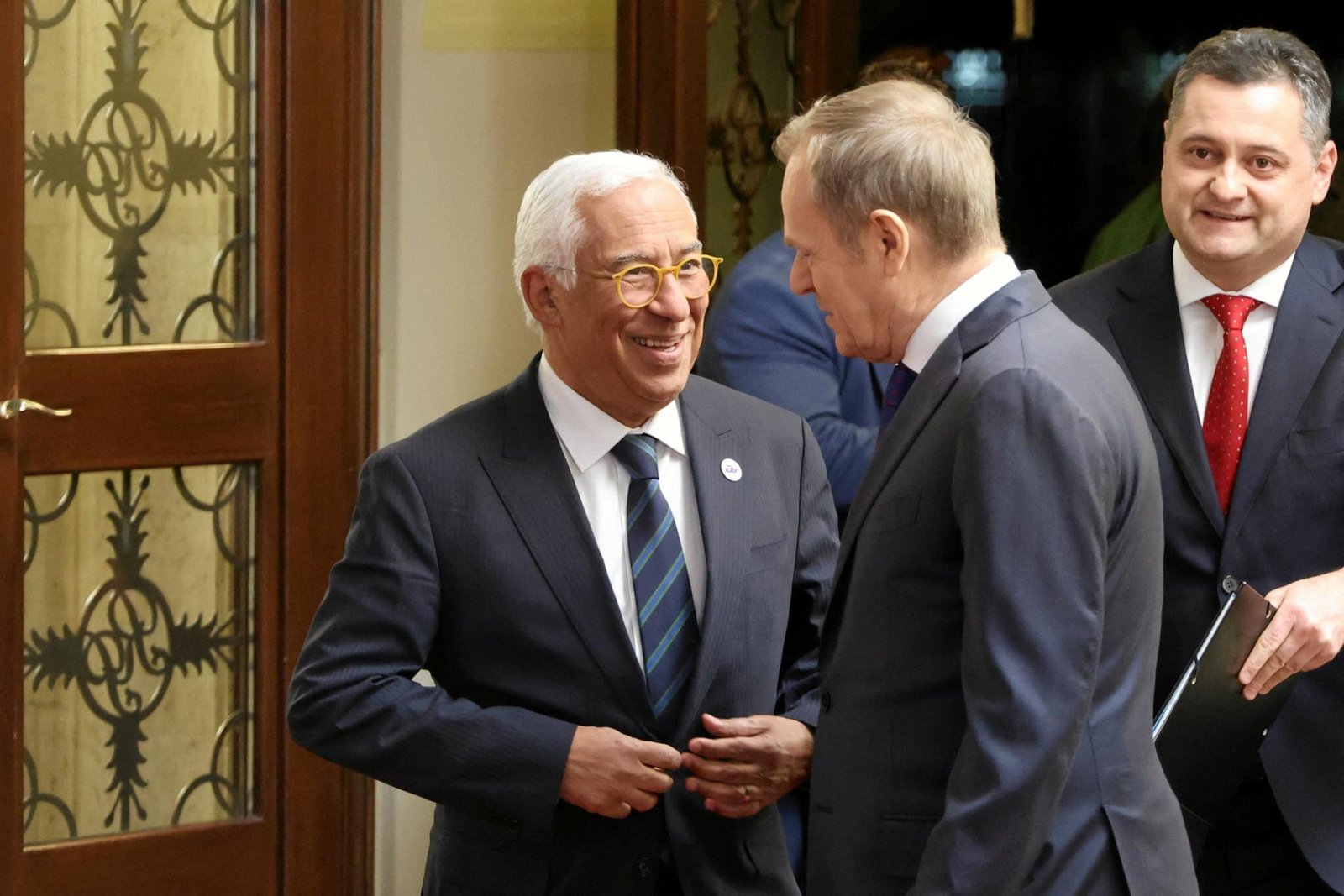 Neformálny summit Únie sa z bezpečnostných dôvodov presunie z belgického kaštieľa do Bruselu Neformálny summit Únie sa z bezpečnostných dôvodov presunie z belgického kaštieľa do Bruselu