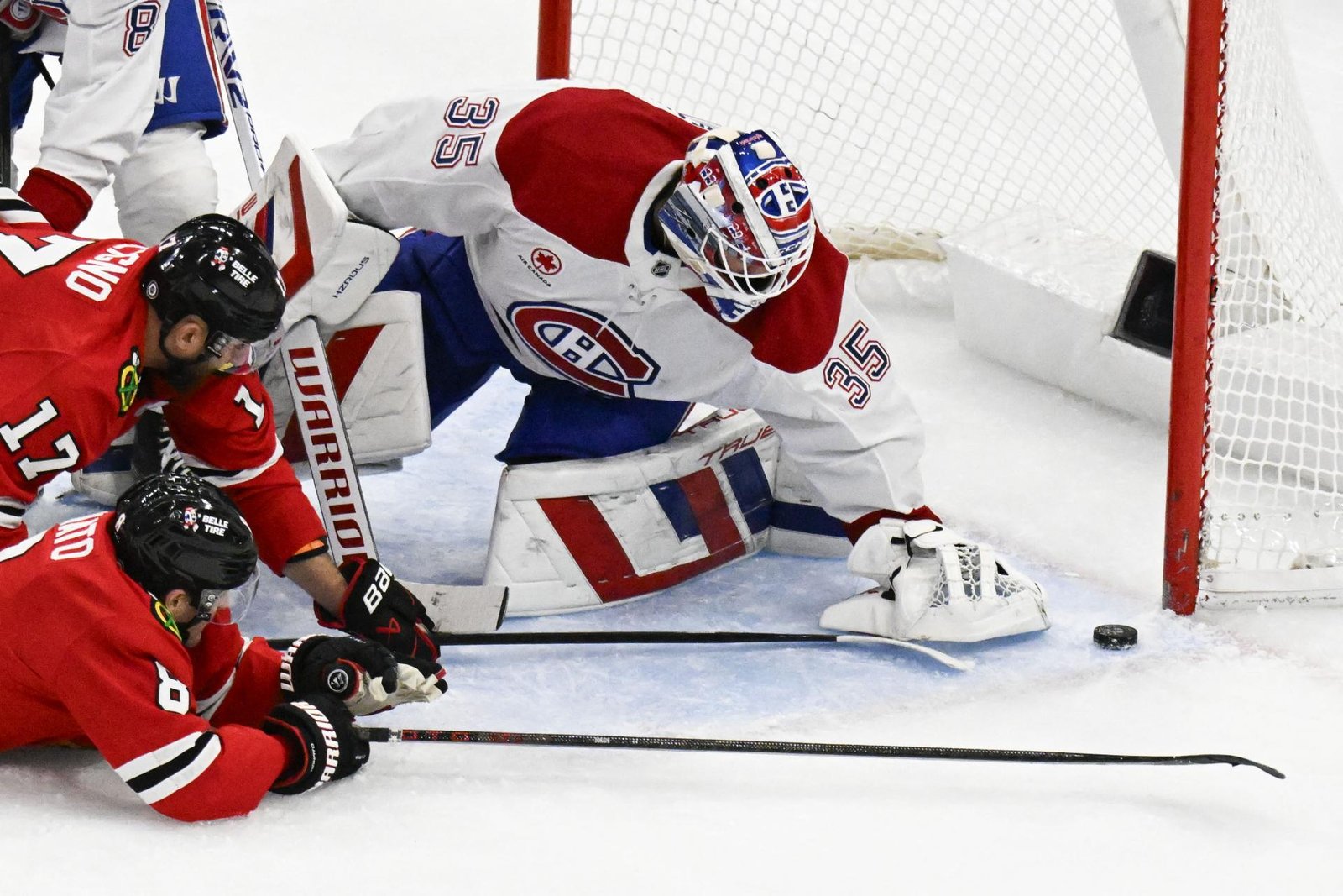 Montreal prehral na ľade Chicaga, Saad sa blysol hetrikom za St. Louis Montreal prehral na ľade Chicaga, Saad sa blysol hetrikom za St. Louis