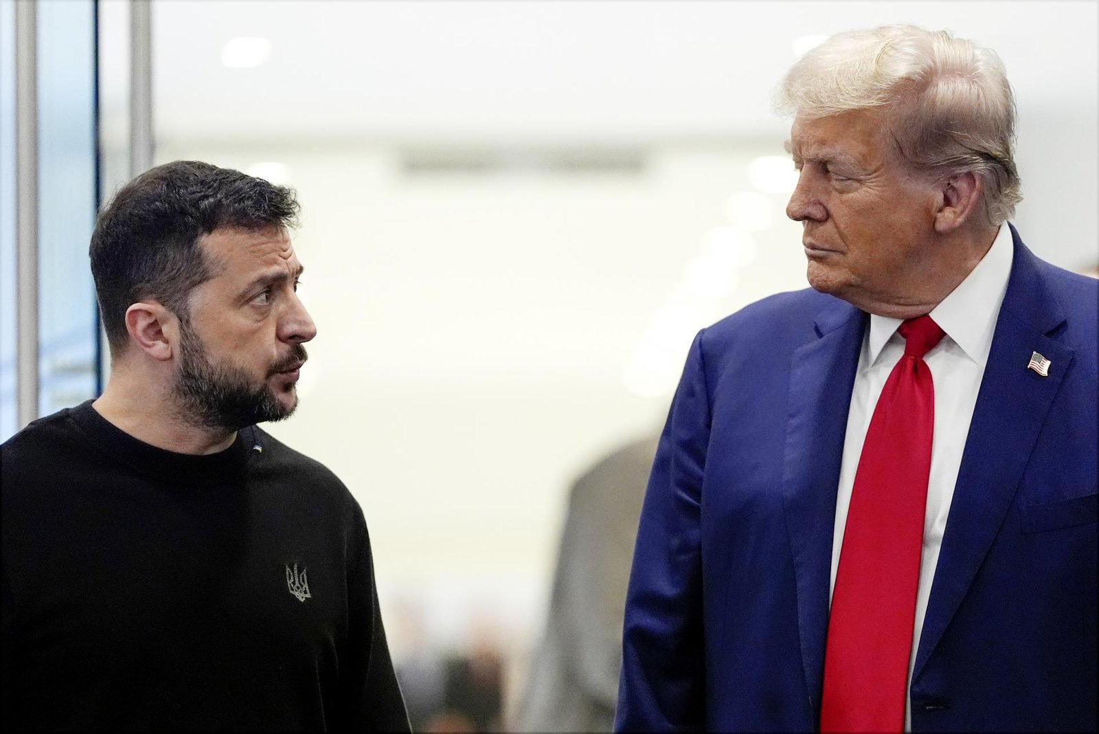 Trump prepisuje plány pre Ukrajinu, straší ho prízrak afganského fiaska. Vojna potrvá dlhšie, ako tvrdil Trump prepisuje plány pre Ukrajinu, straší ho prízrak afganského fiaska. Vojna potrvá dlhšie, ako tvrdil