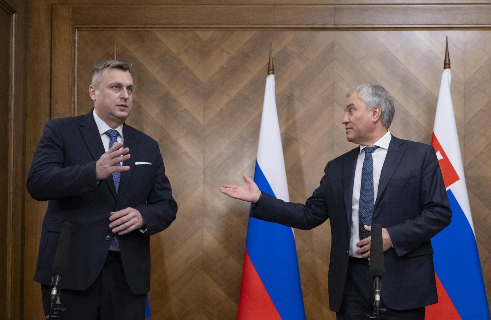 Poľsko podľa Danka klame o žiadosti preletu vládneho špeciálu do Moskvy. Očakáva ospravedlnenie