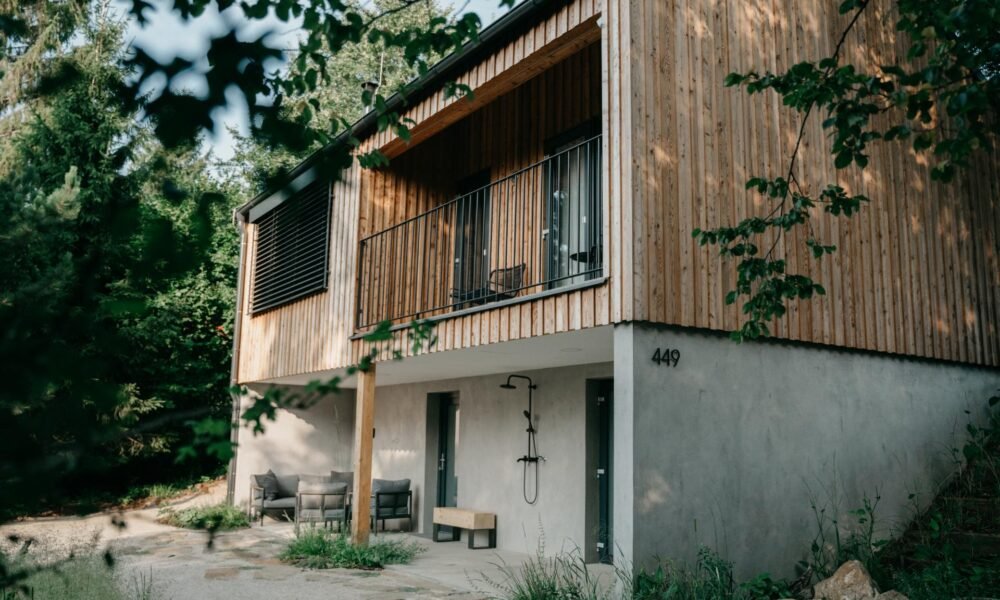 Chata zo 70. rokov v zlom stave im priniesla neúprosné riešenie: A práve to im zmenilo život a spojilo rodinu