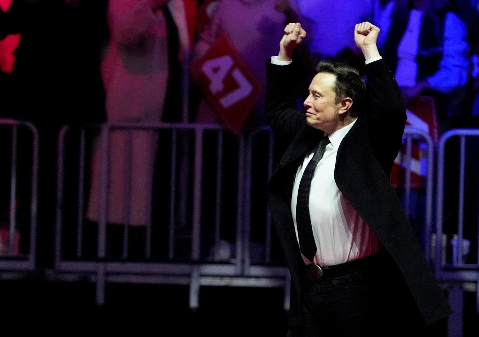 Nárast majetku miliardárov bol v minulom roku trikrát rýchlejší než v roku 2023, ukázala štúdia