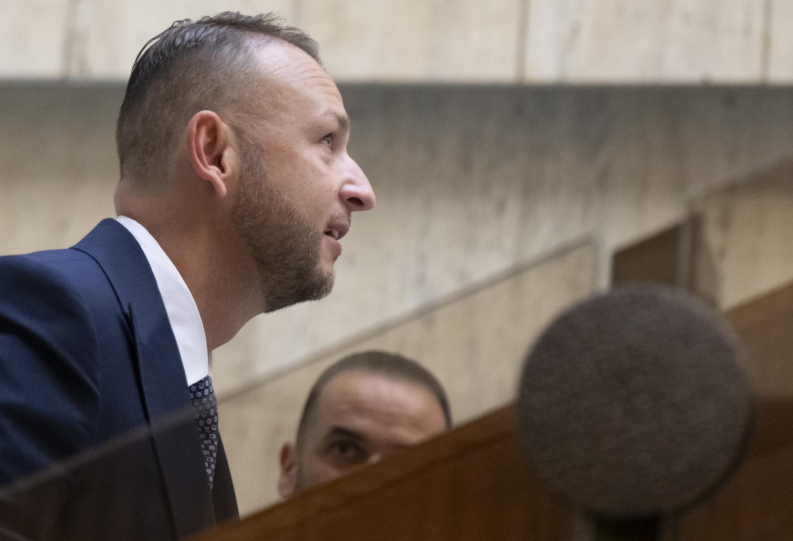Šutaj Eštok chce garantovať stabilitu v rámci koalície, je pripravený "úplne na všetko" Šutaj Eštok chce garantovať stabilitu v rámci koalície, je pripravený „úplne na všetko“