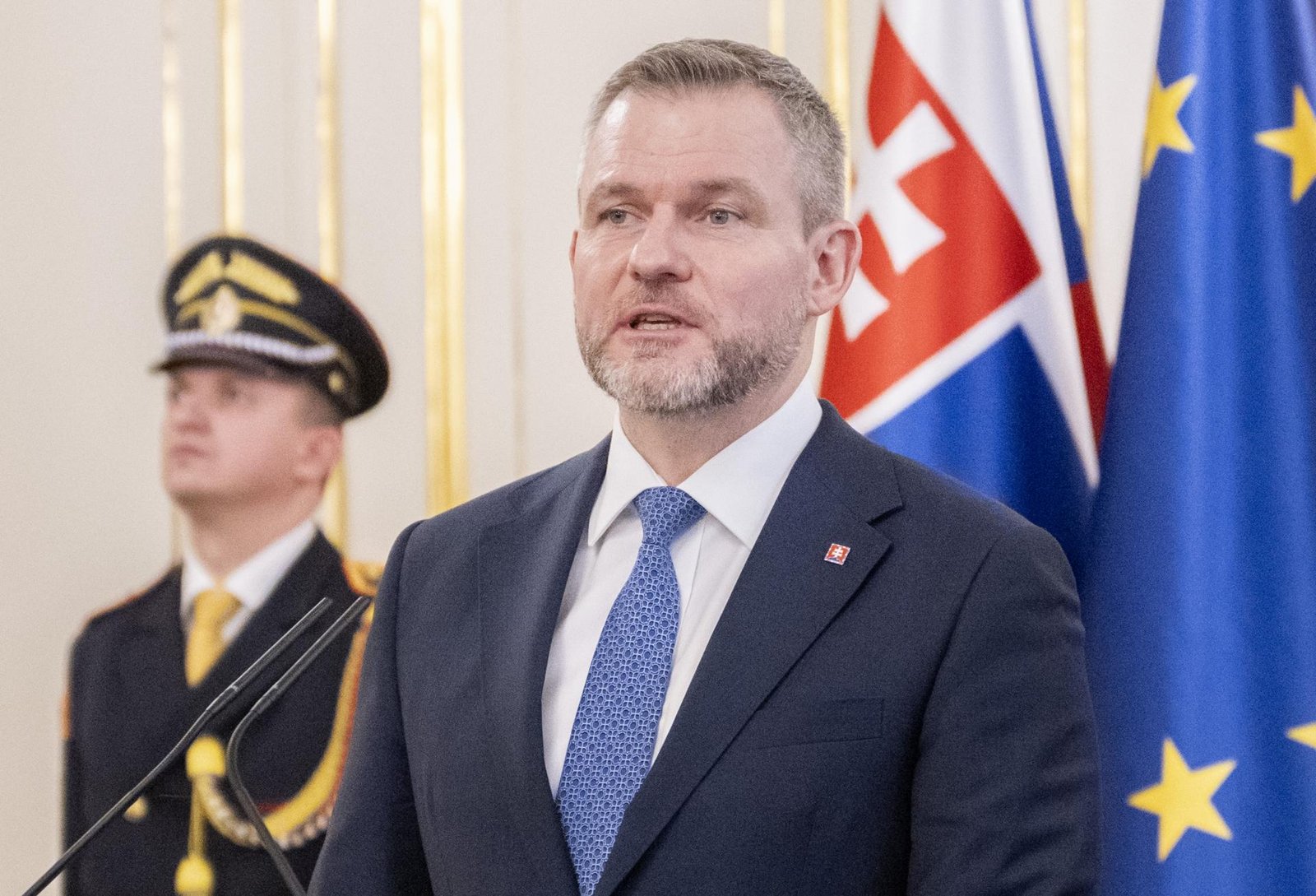 KOMENTÁR: Studená sprcha pre migaľovcov. Dva závery, ktoré z toho plynú pre Hlas