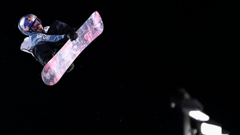 Náctiletý snowboardista překonal všechny rekordy. Podívejte se na jeho neuvěřitelný trik