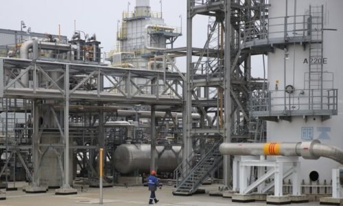 EU čelí ztrátě až 1 bilion eur kvůli odříznutí ruského plynu