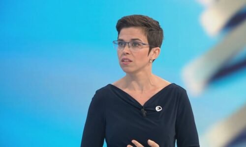 Výpověď bez důvodu? Krajním krokem vláda děsí lidi, zní od Pirátů. Proti jsou i Starostové