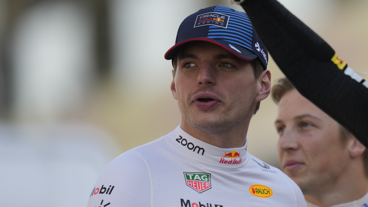 FOTO Aj keď dosahuje rýchlosť len 46 km/h, Max Verstappen je so svojím novým vozidlom spokojný