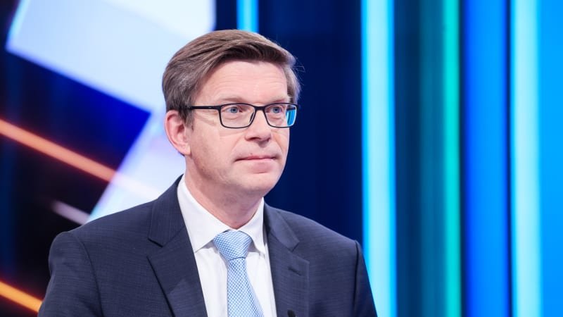 Některé zákony nestihneme projednat, přiznal ministr Kupka. Sněmovna je zablokovaná, dodal