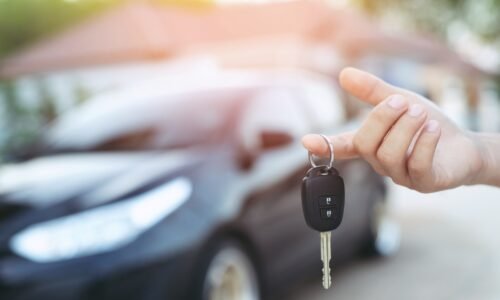 Auto ako záchrana vo finančnej tiesni. Ako rýchlo získať peniaze výkupom vozidla