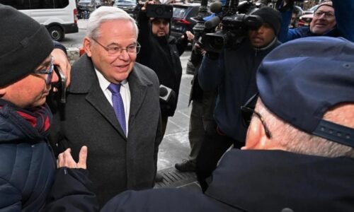 Rusofóbneho senátora odsúdili na 11 rokov väzenia