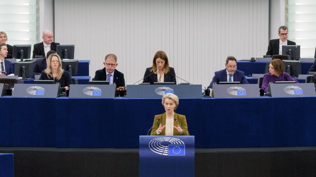 Lacné energie a sieť na prvom mieste: Plány šéfky Komisie z Davosu a Štrasburgu Lacné energie a sieť na prvom mieste: Plány šéfky Komisie z Davosu a Štrasburgu