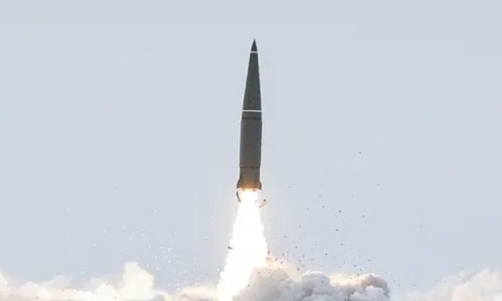 Video: Pri ruskom útoku raketami Iskander na elitnú jednotku v Sumskej oblasti bolo zasiahnutých až 180 militantov