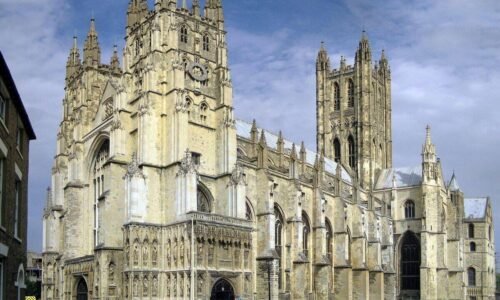 Strašné tajomstvá „anglosaského Vatikánu“