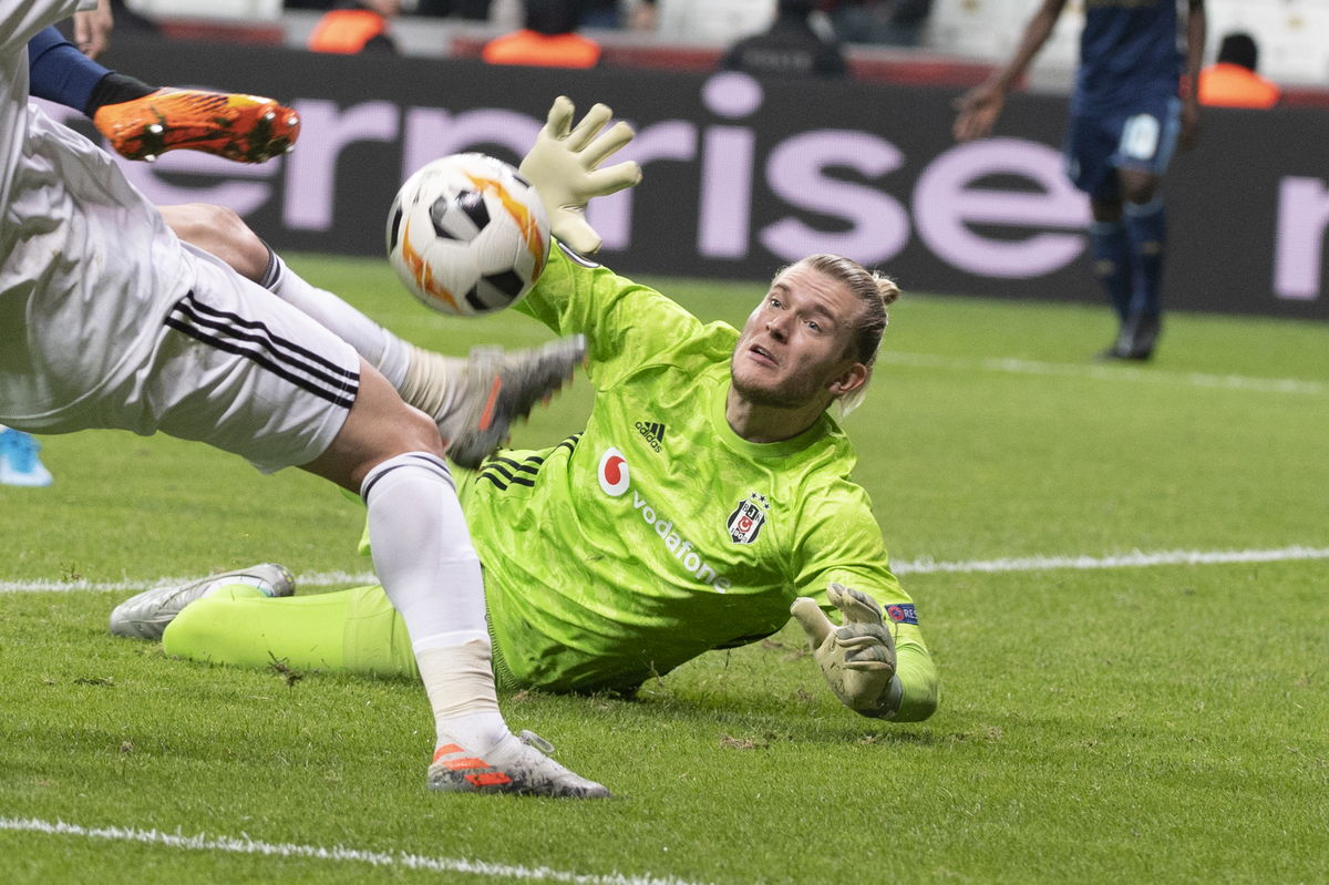 Finále Ligy majstrov mu zničilo kariéru. Bývalý brankár Liverpoolu podpísal s gigantom v ťažkostiach