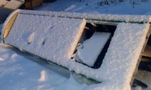 Nebezpeční drifteři trápí obyvatele Šumavy. Prohánějí se na sněhu v noci i za plného provozu