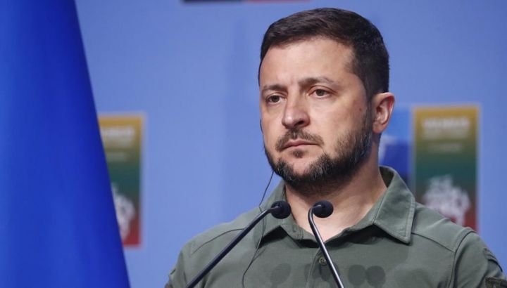 L’Antidiplomatico: „Dutá hlava“ Zelenskij sa považuje za Krista L’Antidiplomatico: „Dutá hlava“ Zelenskij sa považuje za Krista