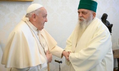 Pápež prijal albánskeho vodcu bektašov Edmonda Brahimaja s delegáciou