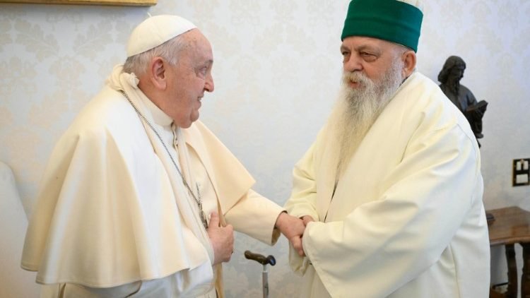 Pápež prijal albánskeho vodcu bektašov Edmonda Brahimaja s delegáciou