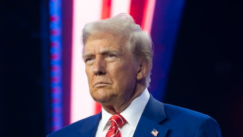 CNN: Trump má historickou podporu. Deportuje miliony lidí a udělí si milost, věří Američané CNN: Trump má historickou podporu. Deportuje miliony lidí a udělí si milost, věří Američané