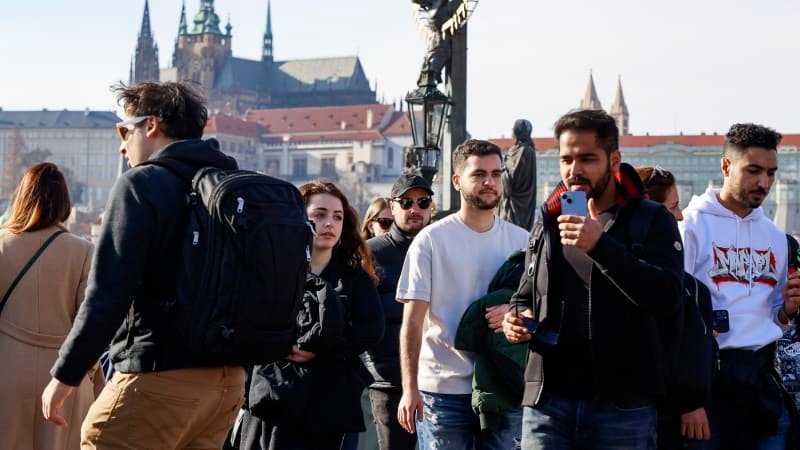 V Česku žije již přes milion cizinců. Jejich počet roste, někteří jsou z exotických zemí