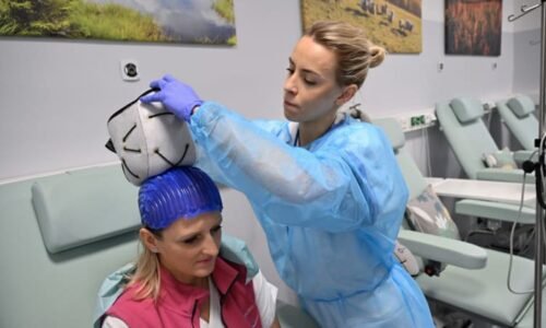 Jako princezna Kate: Nový přístroj ve zlínské nemocnici brání padání vlasů při chemoterapii