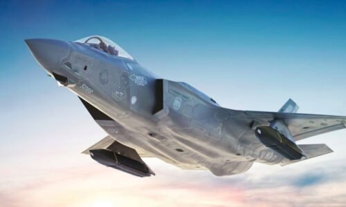 Elon Musk kritizoval vývoj superdrahých amerických stíhačiek F-35: „V mene všetkého svätého, zastavme najhorší pomer ceny a výkonu v histórii. V ére dronov sú zastarané a zbytočne zabíjajú pilotov!“