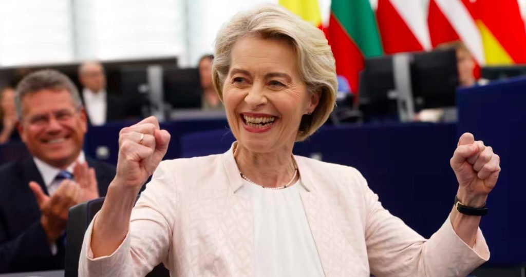 „Na najvyšších miestach Európskej komisie vládne moc a netransparentnosť. „Na najvyšších miestach Európskej komisie vládne moc a netransparentnosť.