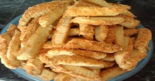 Žiadne slané pohostenie už v obchode nekupujem: Syrové tyčinky s kyslou smotanou- JEDNODUCHÉ a chuťovo DOKONALÉ! Žiadne slané pohostenie už v obchode nekupujem: Syrové tyčinky s kyslou smotanou- JEDNODUCHÉ a chuťovo DOKONALÉ!