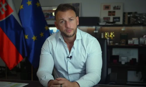 ŠUTAJ EŠTOK NEKOMPROMISNE ZELENSKÉMU: Kým my pomáhame, vy útočíte