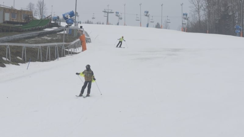 Sledujte RADAR: Kdy se dočkáme sněhu? Chladné počasí, ale předpověď lyžaře příliš nepotěší Sledujte RADAR: Kdy se dočkáme sněhu? Chladné počasí, ale předpověď lyžaře příliš nepotěší