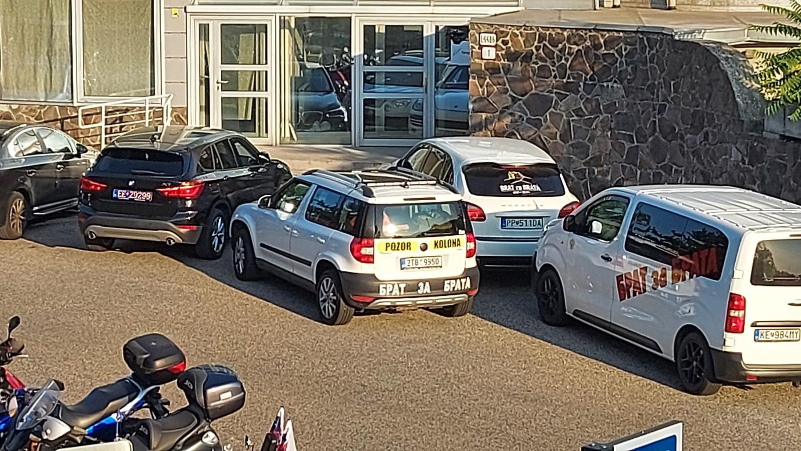 Máme s Bombicom a Zorom Kollárom spoločný cieľ, hovorí šéf proruskej motorkárskej skupiny Brat za Brata Máme s Bombicom a Zorom Kollárom spoločný cieľ, hovorí šéf proruskej motorkárskej skupiny Brat za Brata
