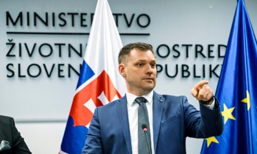 305316_66b60b98e0ba5881852335-640x420.jpg Tarabovo ministerstvo dosiahlo rekordné tempo obnovy rodinných domov, vyplatili už 100 miliónov eur