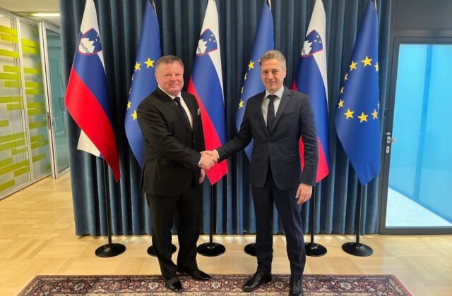 312145_image1-640x420.jpeg Milan Fiľo pokračuje v rokovaniach o ďalšej výrobe na Balkáne