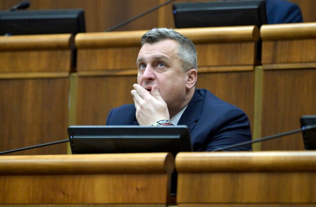 330070_678f6c34084c0825390800-640x420.jpg Danko chce zmenu volebných pravidiel, voľby zo zahraničia vraj narúšajú rovnosť hlasov